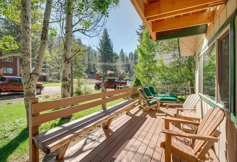 Rustic Tahoe Cabin W/ Pool Table: 11 Mi To Skiing!