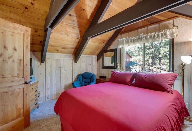 Rustic Tahoe Cabin W/ Pool Table: 11 Mi To Skiing!