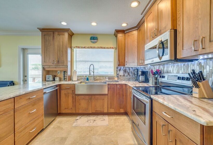 Spacious Canalfront Home W/ Pool ~ 1/2 Mi To Beach