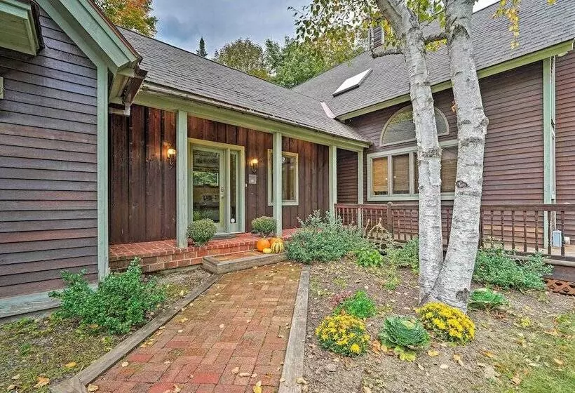 Spacious Dover Refuge ~ 5 Mi To Mount Snow!