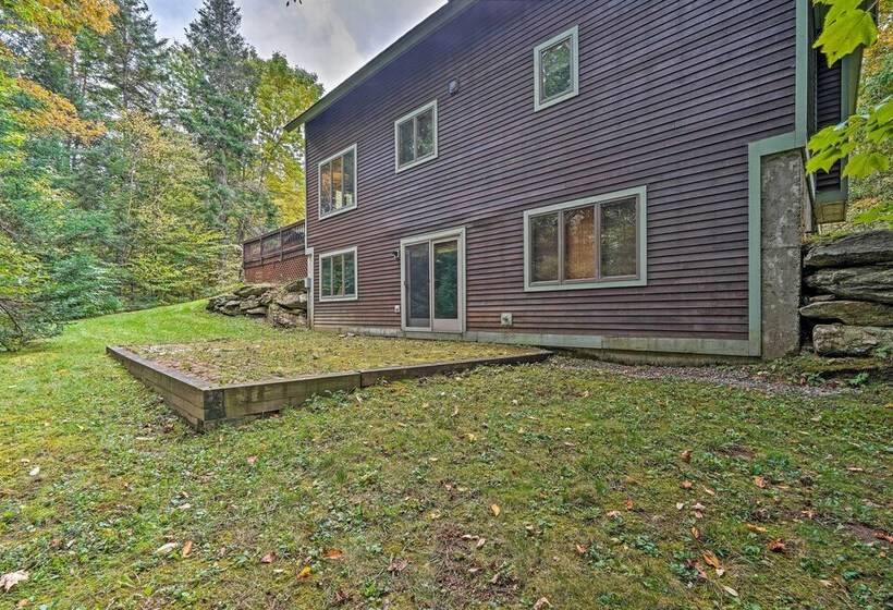 Spacious Dover Refuge ~ 5 Mi To Mount Snow!