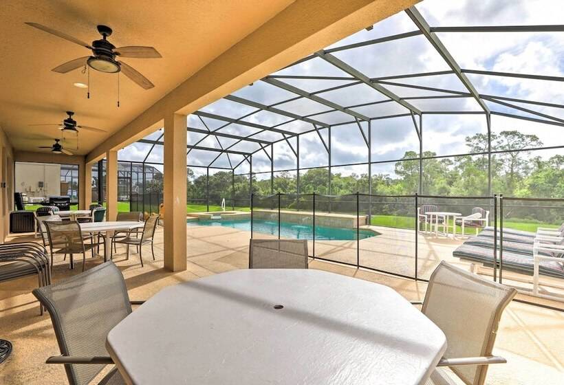 Spacious Kissimmee Family Home W/ Game Room & Pool