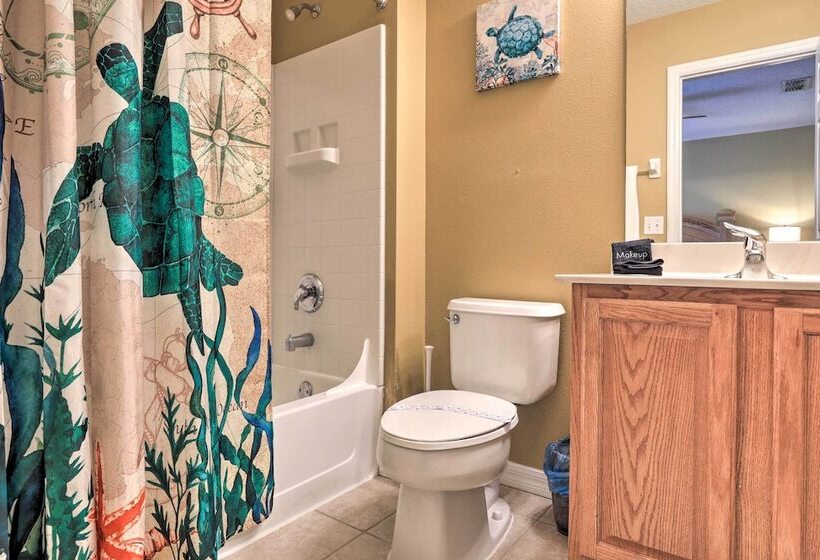 Spacious Kissimmee Family Home W/ Game Room & Pool