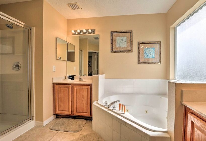 Spacious Kissimmee Family Home W/ Game Room & Pool