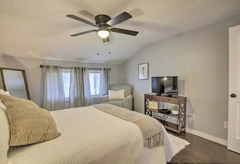 Stylish Pine Plains Home Near Parks & Hiking!