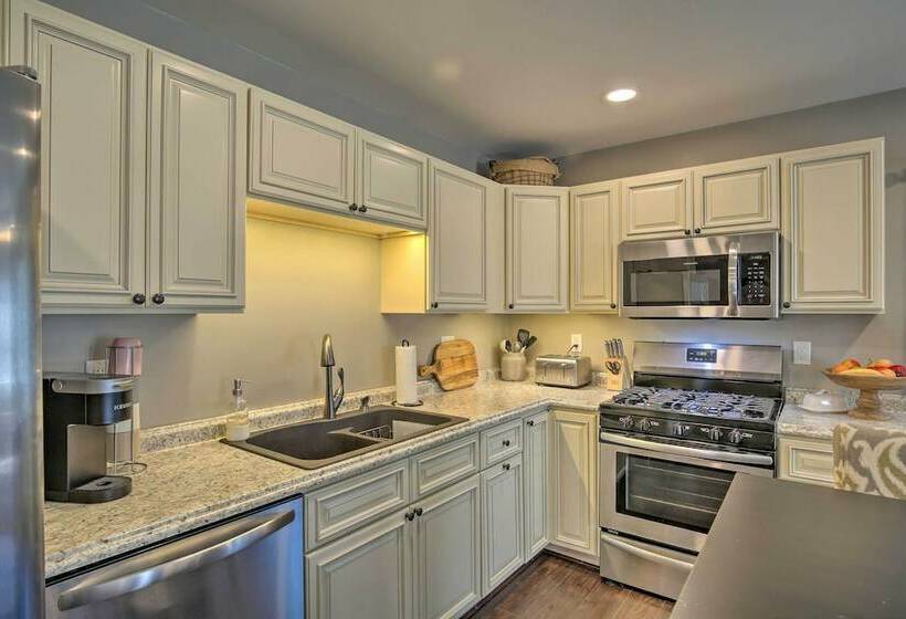 Stylish Pine Plains Home Near Parks & Hiking!