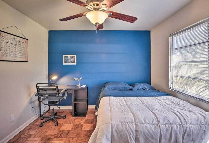 Sunny Gainesville Home: Fenced Yard, Fire Pit