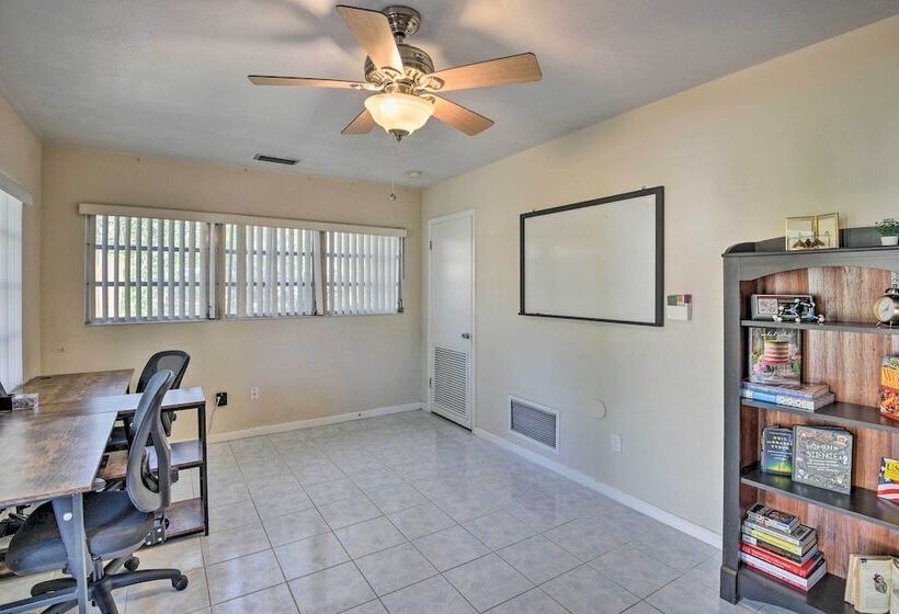 Sunny Gainesville Home: Fenced Yard, Fire Pit