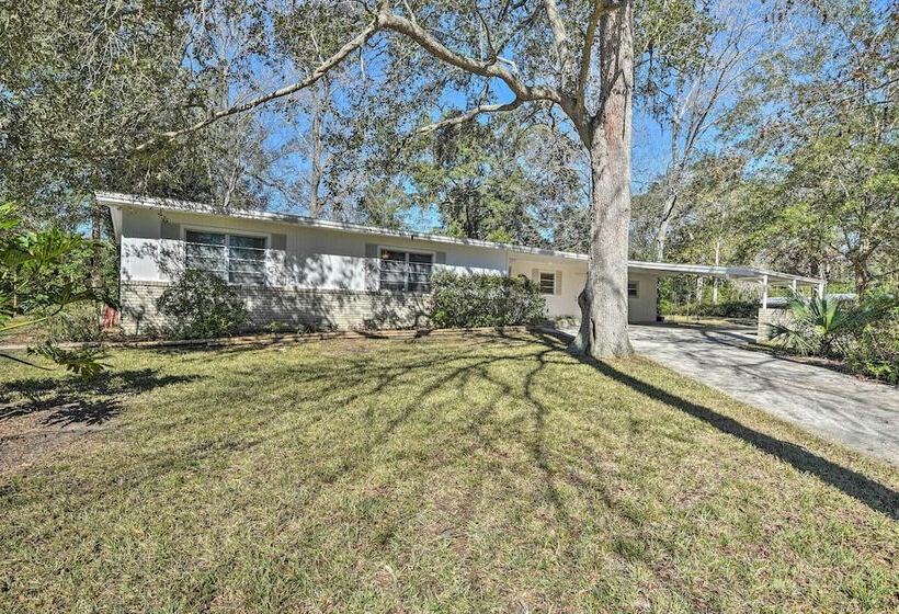 Sunny Gainesville Home: Fenced Yard, Fire Pit