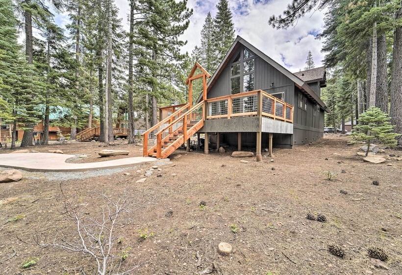 2 Mi To Tahoe Donner: Truckee Getaway W/ Views