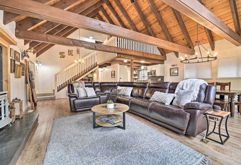 2 Mi To Tahoe Donner: Truckee Getaway W/ Views