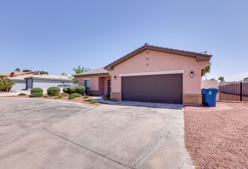 Updated Las Vegas House: Patio & Solar Heated Pool