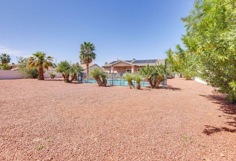 Updated Las Vegas House: Patio & Solar Heated Pool
