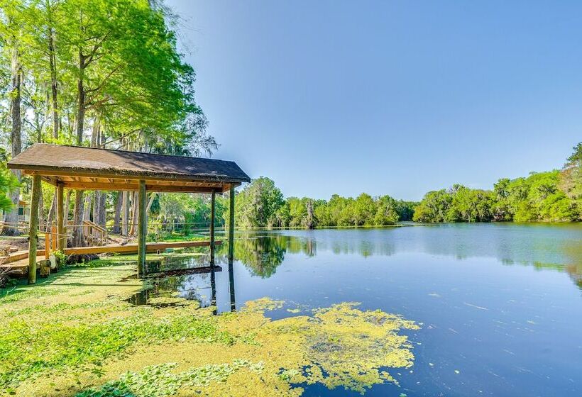 Dock & Lanai: Waterfront Home In Dunnellon