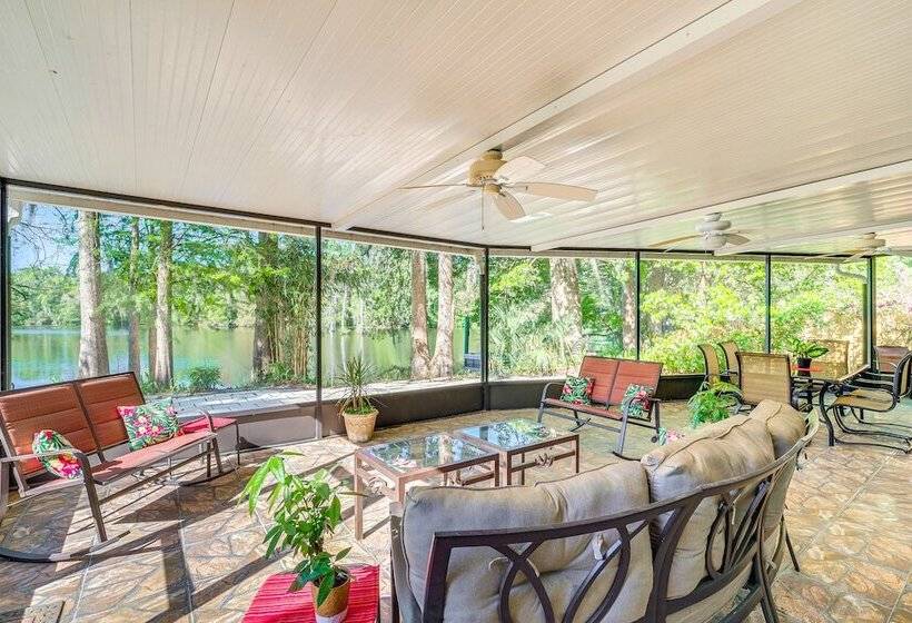 Dock & Lanai: Waterfront Home In Dunnellon