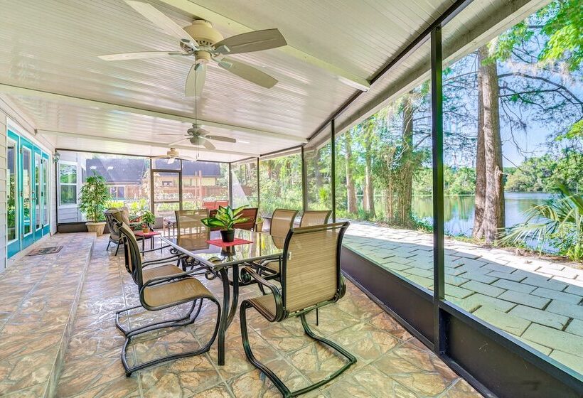 Dock & Lanai: Waterfront Home In Dunnellon