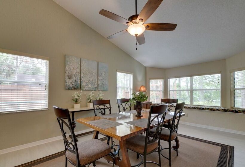 Dock & Lanai: Waterfront Home In Dunnellon