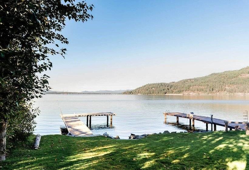 Waterfront Lake Pend Oreille Vacation Rental!