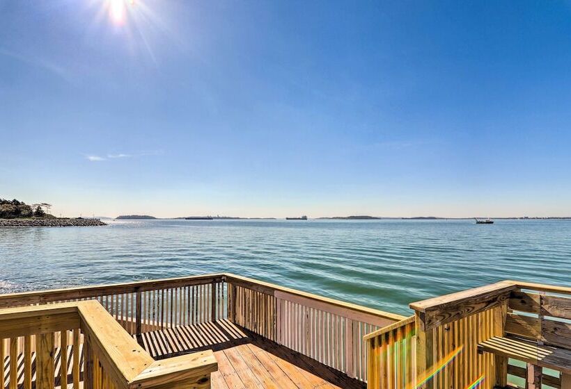 Waterfront Retreat W/ Deck ~ 7 Mi To Boston!