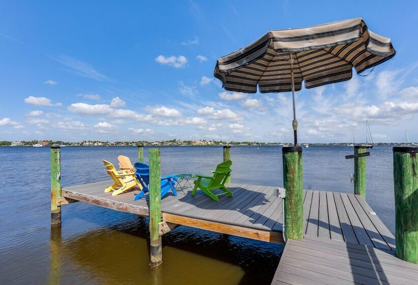 Waterfront Stuart Oasis W/ Hot Tub & Dock!