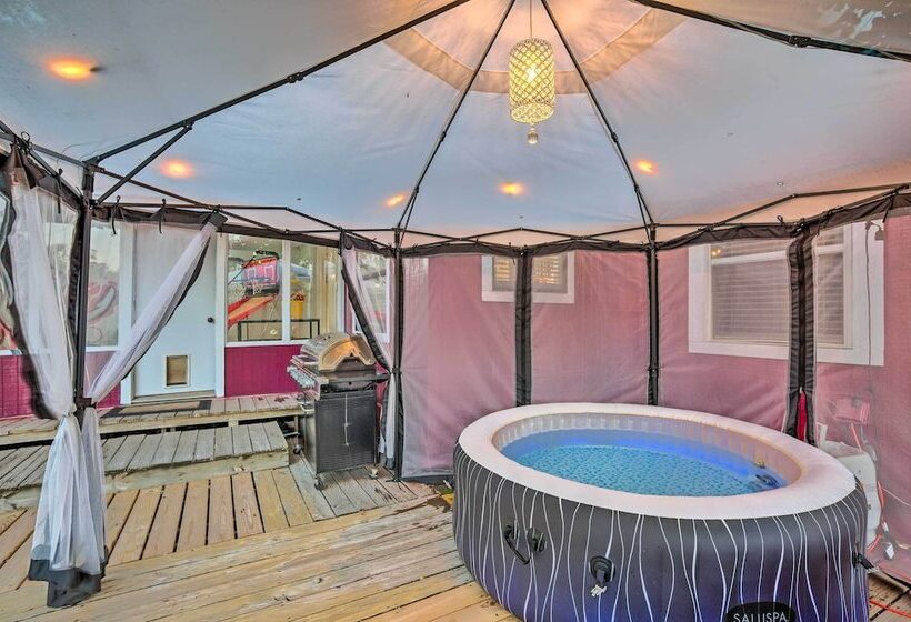 Aggie Game Day Retreat ~ 1 Mi To Texas A&m!