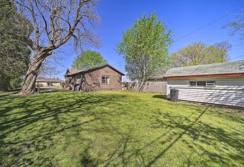 Amazing Musical Abode In Expo Square Neighborhood!