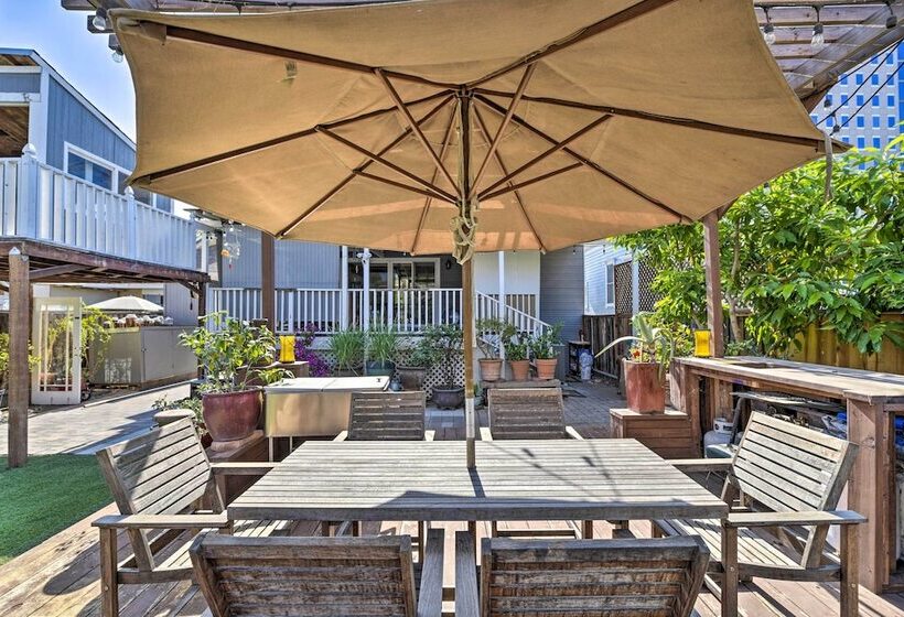 Downtown San Jose Apt W/ Deck: 1 Mi To Sap Center!