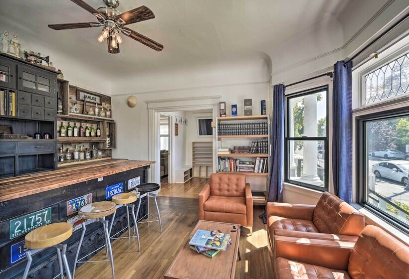 Downtown San Jose Apt W/ Deck: 1 Mi To Sap Center!