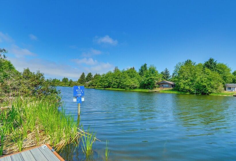 Canal Cottage Retreat W/ Dock & Waterfront Views