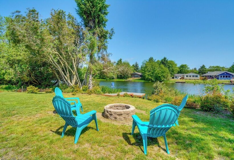 Canal Cottage Retreat W/ Dock & Waterfront Views