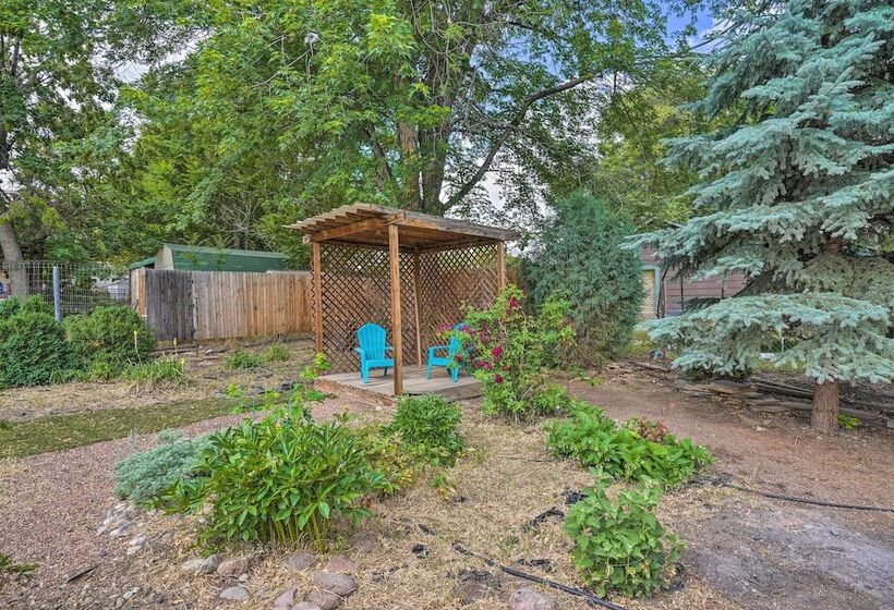 Cañon City Casa W/ Spacious, Private Yard!