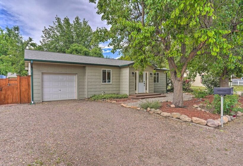 Cañon City Casa W/ Spacious, Private Yard!
