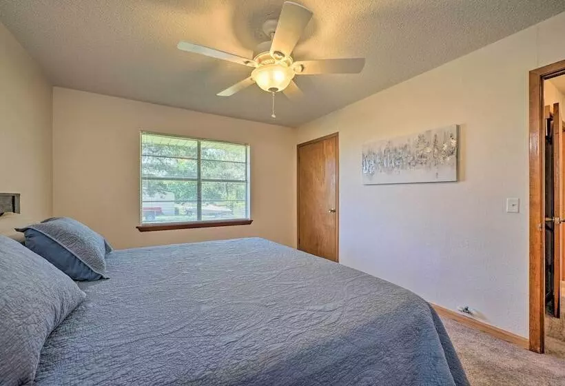 Charming Clayton Home ~ 4 Mi To Sardis Lake!