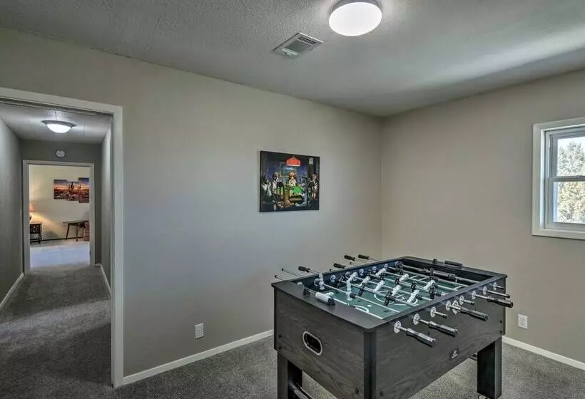 Charming Texas Home W/ Stunning Canyon Views!