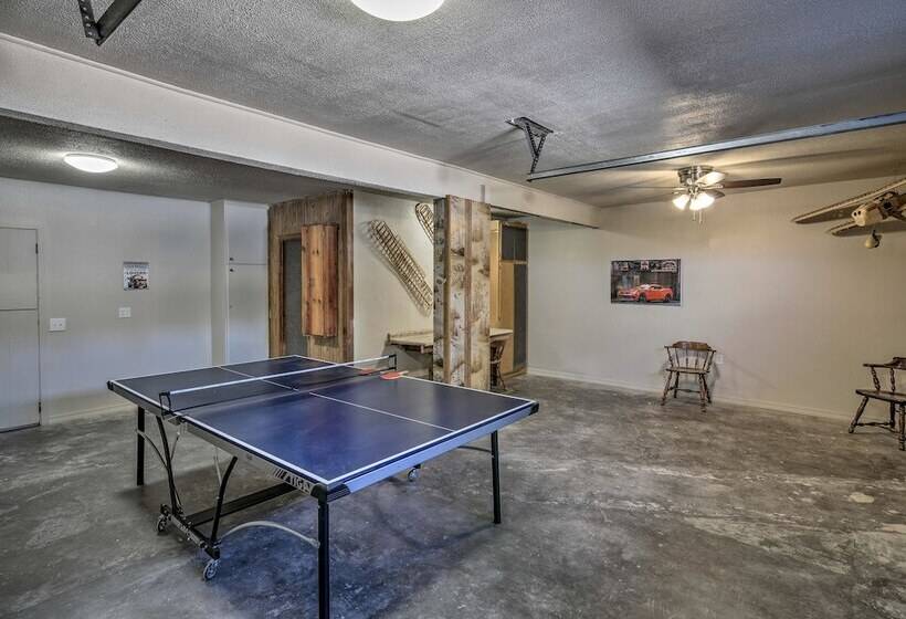 Charming Texas Home W/ Stunning Canyon Views!