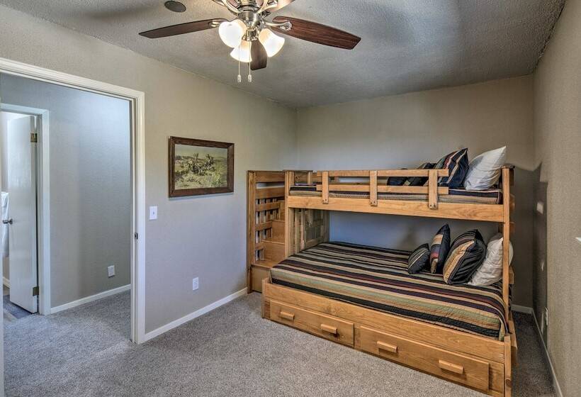 Charming Texas Home W/ Stunning Canyon Views!