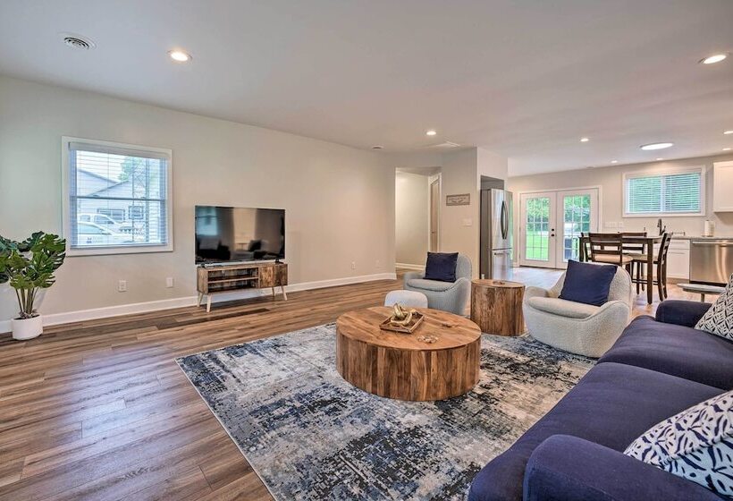 Chic Watervliet Digs   Walk To Paw Paw Lake!