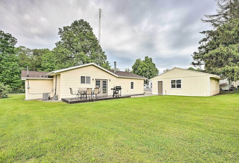 Chic Watervliet Digs   Walk To Paw Paw Lake!