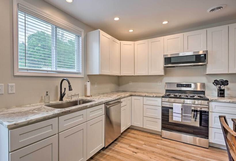 Chic Watervliet Digs   Walk To Paw Paw Lake!