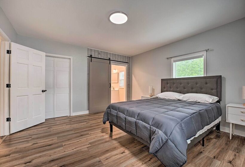 Chic Watervliet Digs   Walk To Paw Paw Lake!