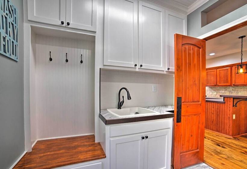 Coffeeville Cabin W/deck ~7 Mi. To Grenada Lk