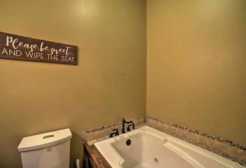 Coffeeville Cabin W/deck ~7 Mi. To Grenada Lk