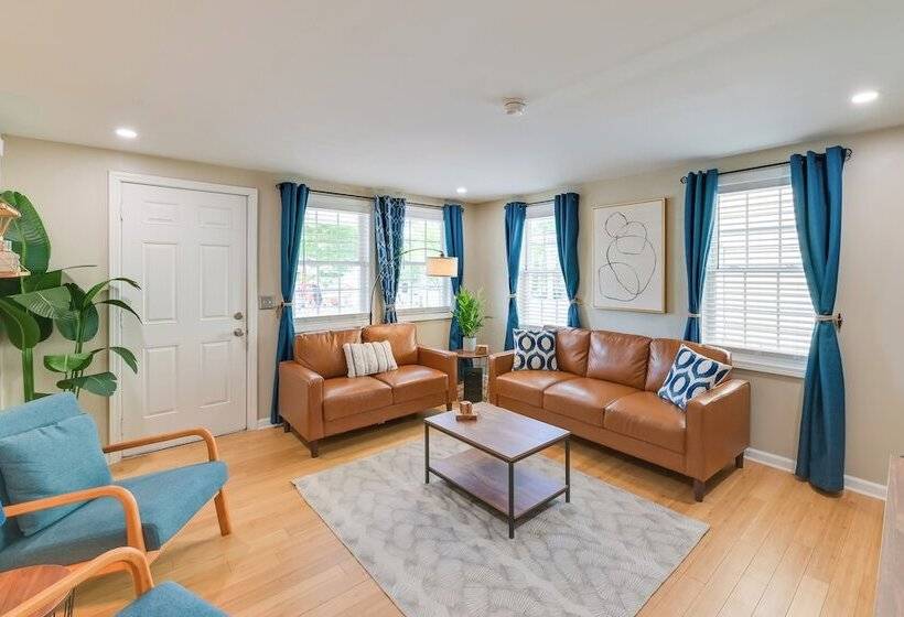 Cozy Finger Lakes Abode In Downtown Canandaigua!