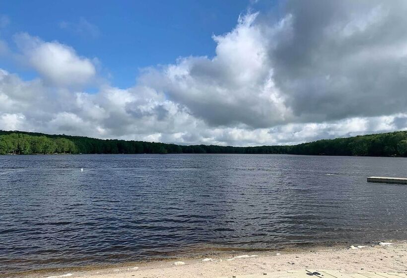 Near Skiing & Hiking: Gouldsboro Home W/ Yard