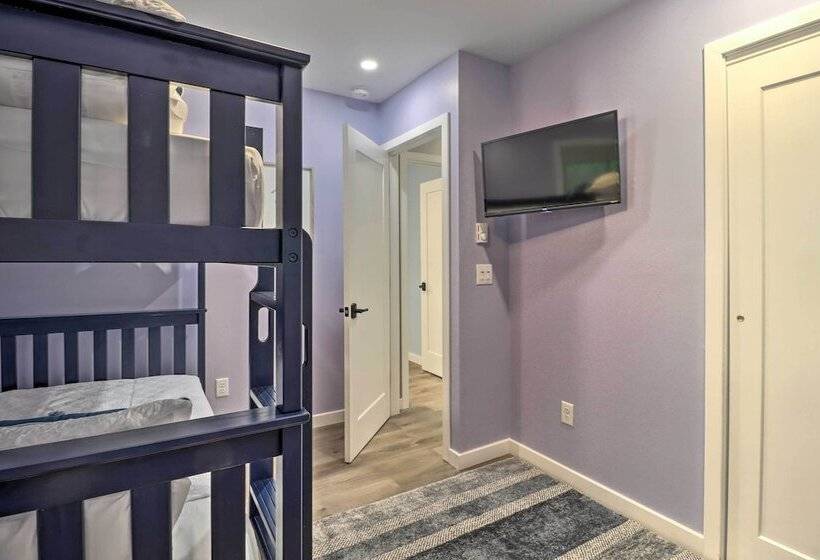 Near Skiing & Hiking: Gouldsboro Home W/ Yard