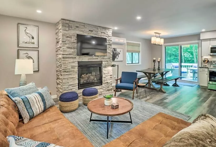 Near Skiing & Hiking: Gouldsboro Home W/ Yard