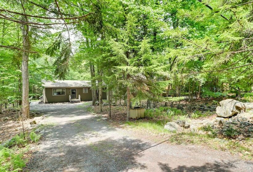 Near Skiing & Hiking: Gouldsboro Home W/ Yard