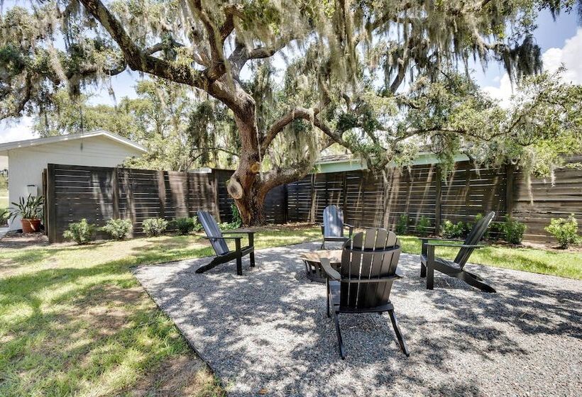 Lakefront Retreat W/ Kayaks & Fire Pit In Clermont