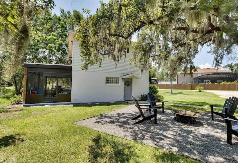 Lakefront Retreat W/ Kayaks & Fire Pit In Clermont