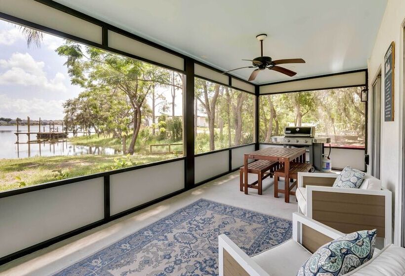 Lakefront Retreat W/ Kayaks & Fire Pit In Clermont